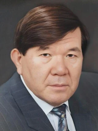 Шаханов, Мухтар